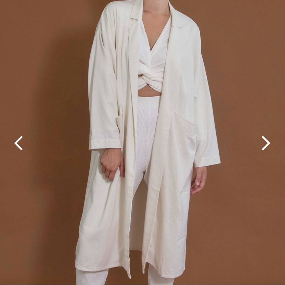 Hackwith Design House Cream Raw Silk Jacket
